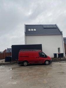 3 dakramen Almere